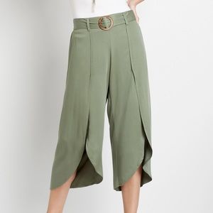 Olive Belted Cropped Flyaway Pant